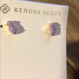 NWT Kendra Scott Jillian studs opal